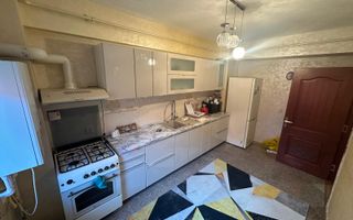 Ap 50 mp, 2 camere, mobilat utilat, zona- Gara Nicolina – 95.000 € neg - Poză 3