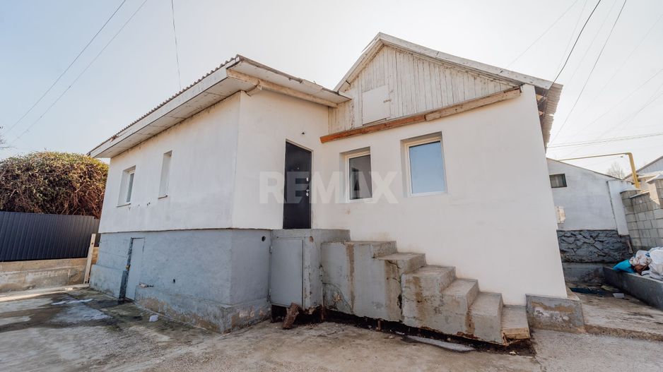 Casă în Vatra - strada centrală Linella - Poză 16