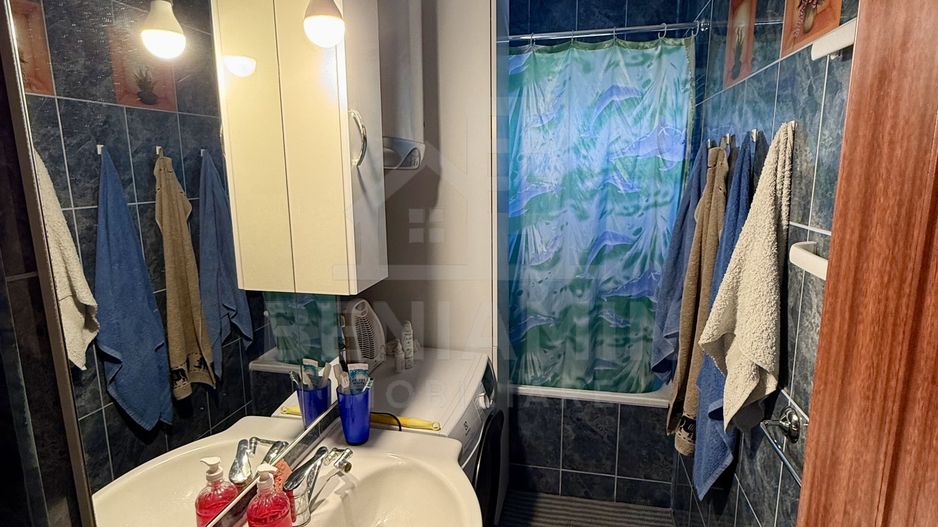 4 camere decomandat 99mp centrala mobilat Craiovita Promenada - Poză 8