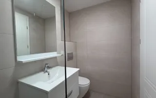 3 camere I et3 I 2 bai I First Estates I 75 utili - Poză 11