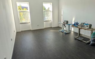 Apartament la casa 3 camere-etaj 1-Renovat complet-Central - Poză 1