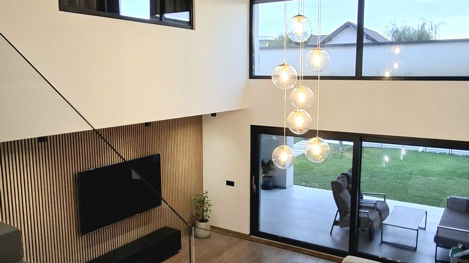 Locuinta individuala exclusivista cu piscina - Dumbravita - Poză 5