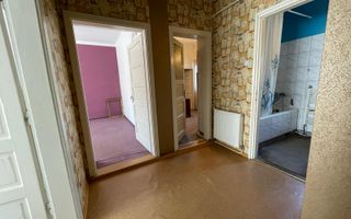 Birou sau locuință! 3 camere decomandate, zona semicentrala! - Poză 11