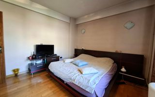 Apartament cu 4 camere, decomandat, zona Democratiei - Poză 10