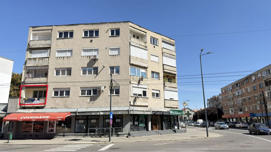 Apartament Ultracentral 3 camere Etaj I -Str. Mihai Viteazul 1- Carei - Poză 18