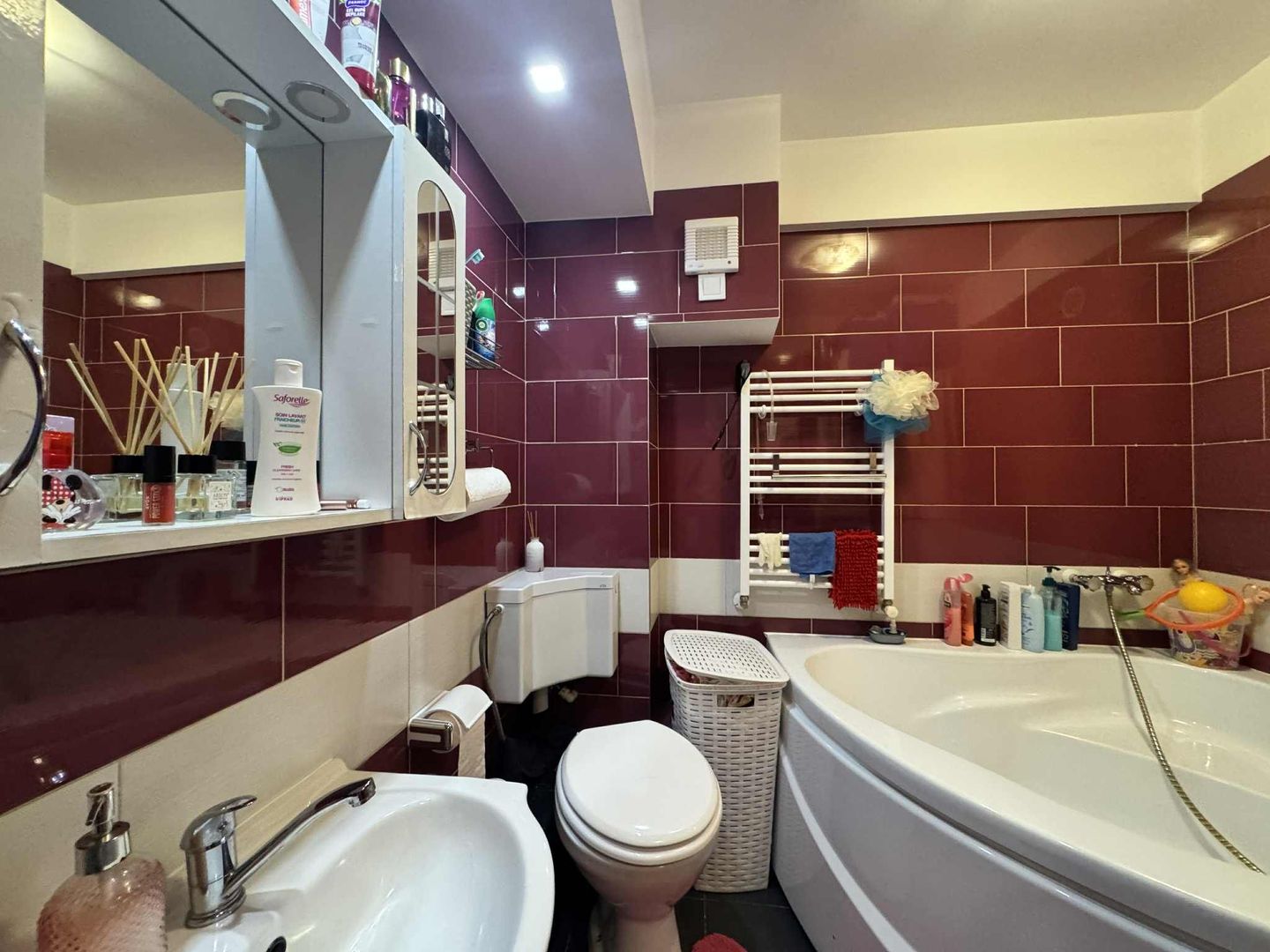 Apartament 2 camere – in spate la primaria Floresti - Poză 6
