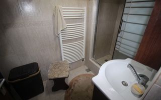 CASA-ZONA MEHALA CU DOUA FRONTURI - Poză 12