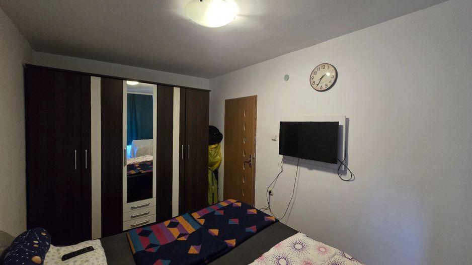 Apartament 3 camere,Zona Lipovei,Etaj 2, Mobilat si Utilat Complet, Garaj - Poză 4