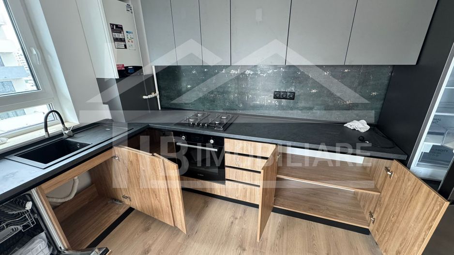 Apartament cu 3 camere, 80mp, parcare, boxa, Zona Maurer - Poză 8