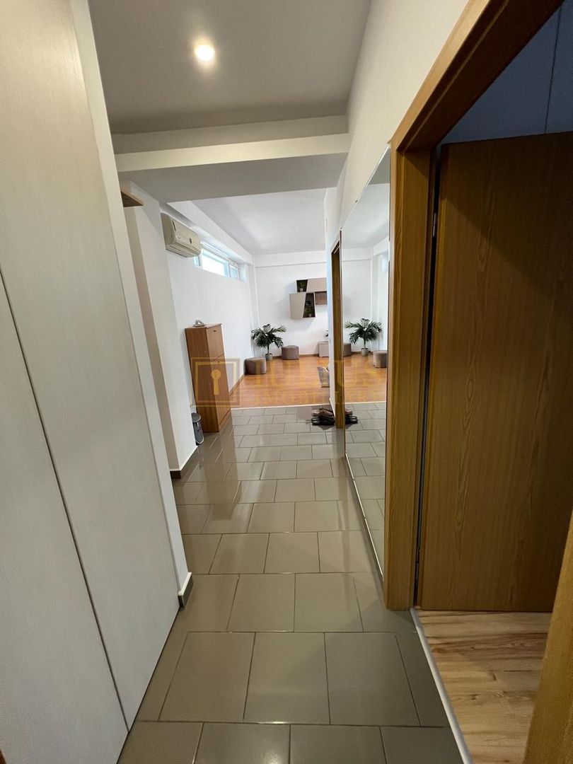 2 camere,  Zona Lipovei, apartament modern, loc de parcare, disponibil imediat - Poză 5