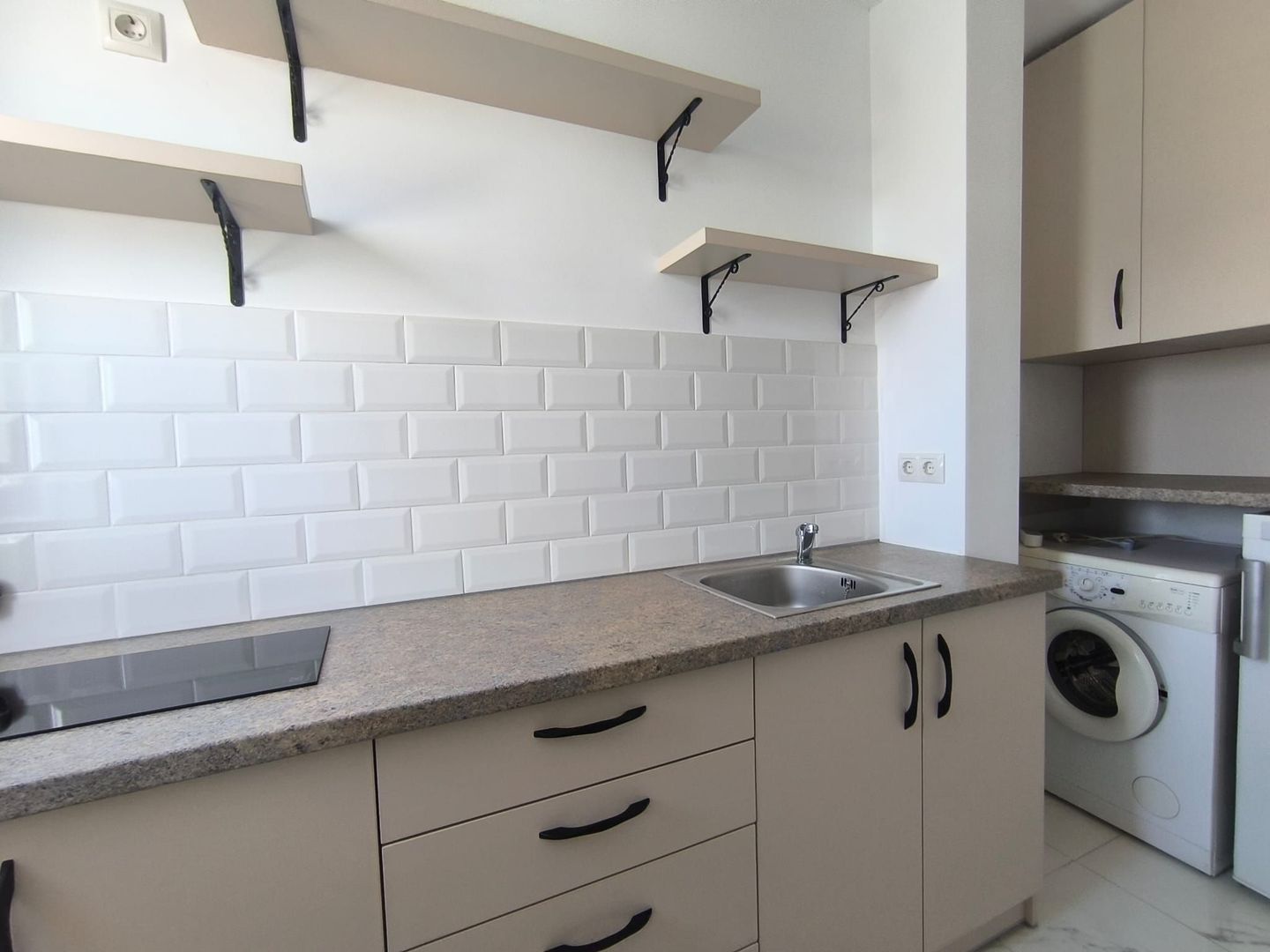 Garsoniera de inchiriat Ariesului Gheorgheni - Poză 6