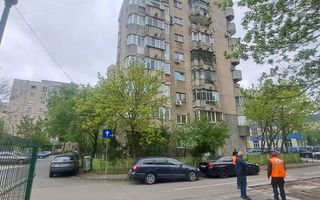 3 camere | Decomandat | Centrala proprie | Parcare - Poză 16