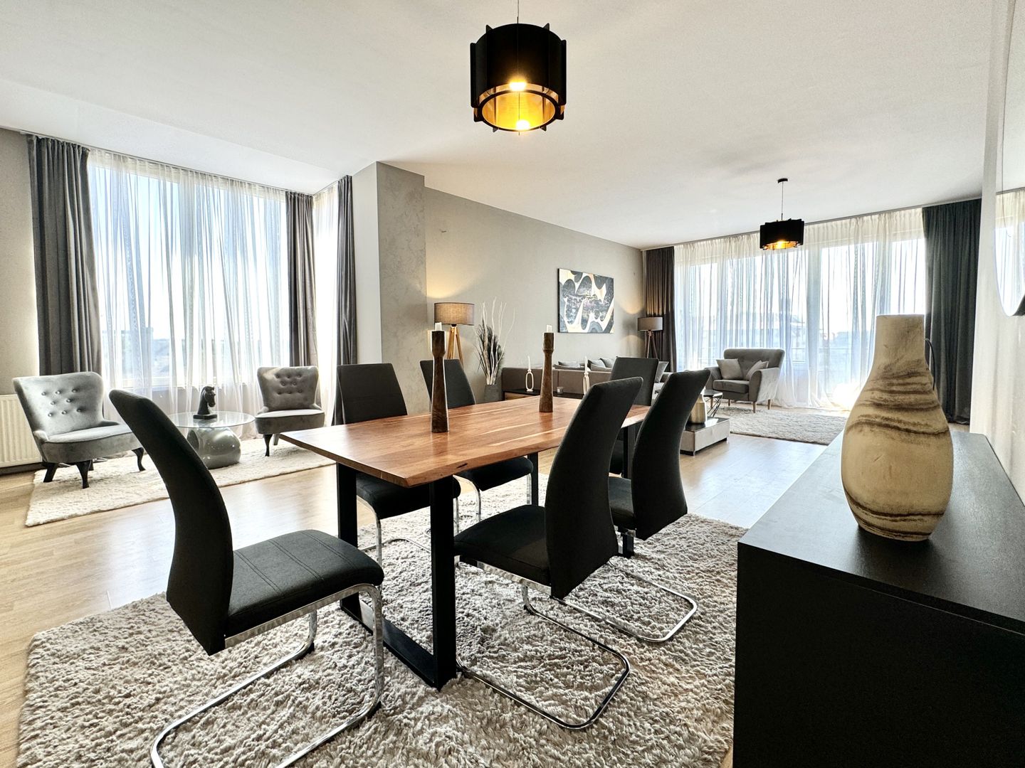 Apartament cu 4 camere, elegant si modern, in zona Centrala- Tender - Poză 6
