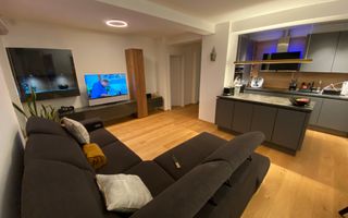 Penthouse Calea Aradului -  terasa 40 mp - Poză 8