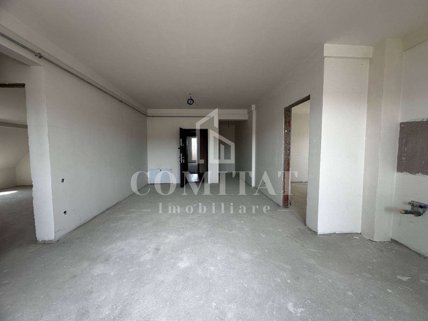 Apartament 3 camere | Bloc nou | Zona Str Cetatii - Floresti - Poză 2