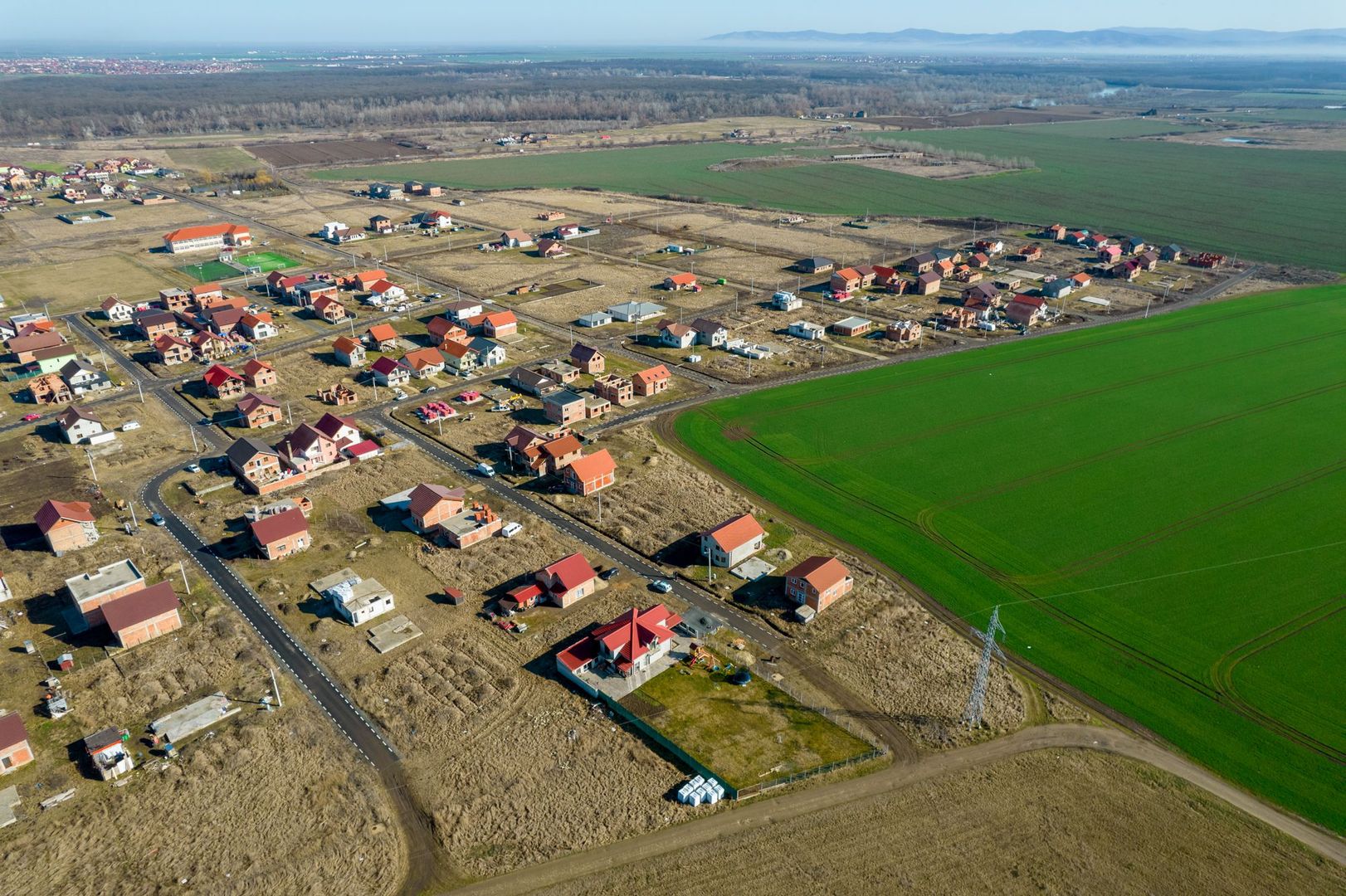 Loc de casă în Fântânele - Poză 6