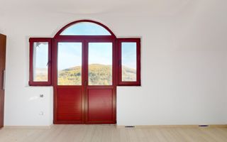 Casa deosebita loc  Valcele - Poză 3