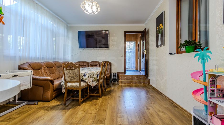 Vânzare, casă, 3 nivele, 160 mp, Goianul Nou - Poză 10