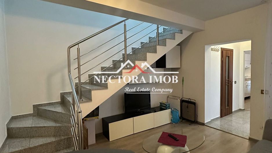 NECTORA IMOB-Apartament la casa + curte, 3 camere, 2 bai, Str. A.Iancu - Poză 1