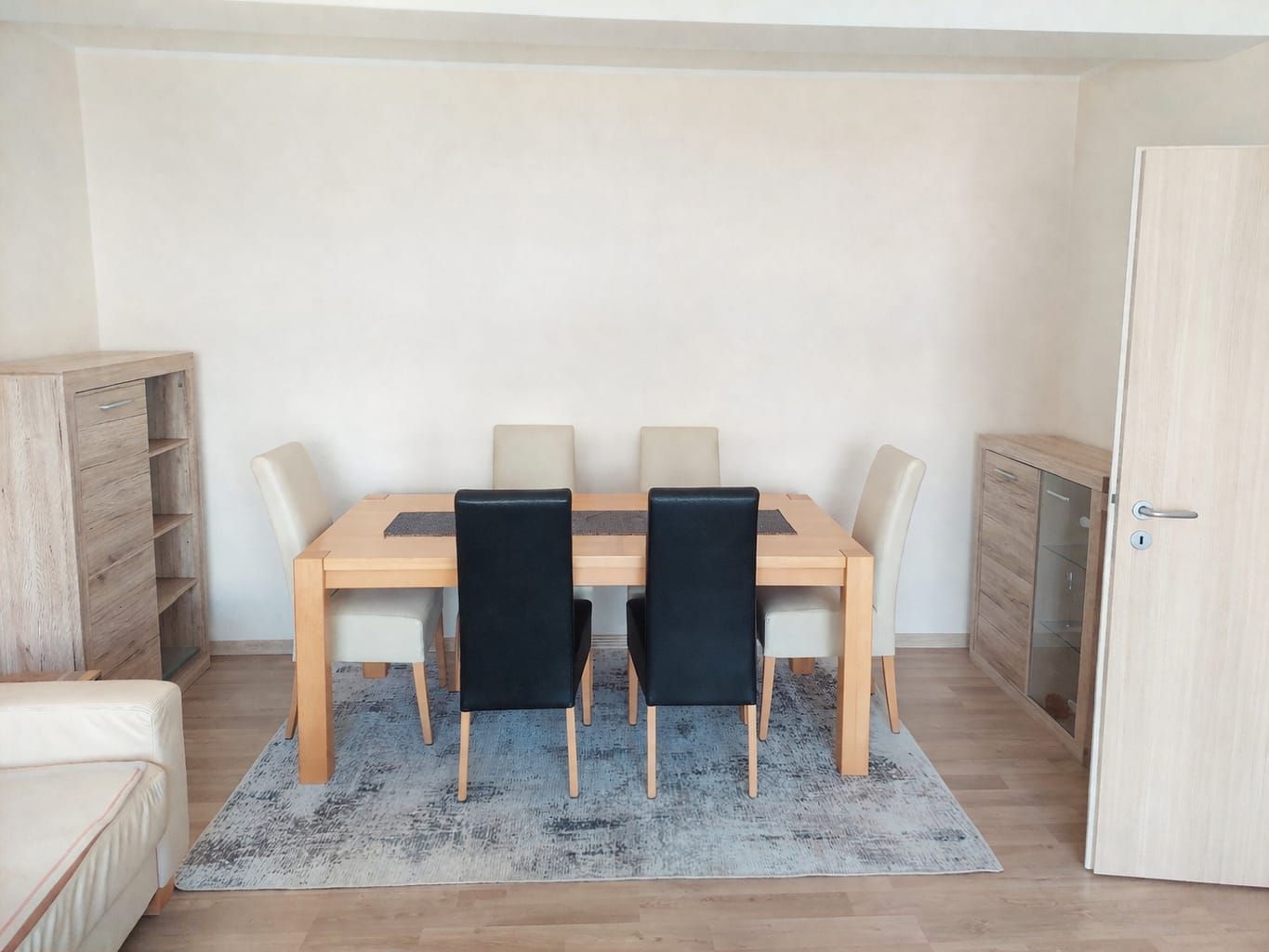 Braytim-Mures | 2 Camere | Decomandat | Mobilat si Utilat| Loc de parcare - Poză 4