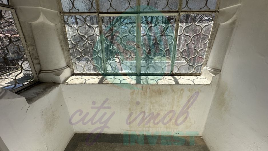 Casa interbelica intr-o zona boema - Poză 8