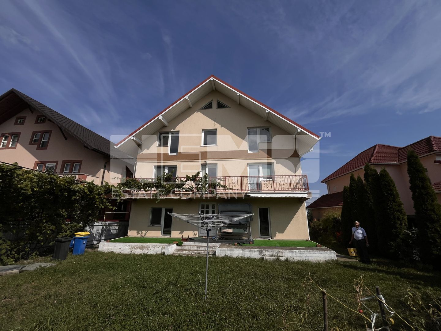 Casa/Vila de Vanzare 10 Ari Teren  I Suceava/Ipotesti I 245.000Euro - Poză 1