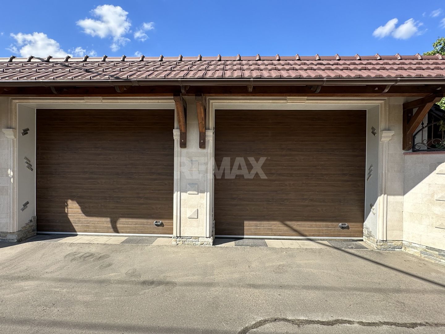Casă în Buiucani, de vânzare, cu suprafața de 338m2. Pe teren de 14 ari. - Poză 5