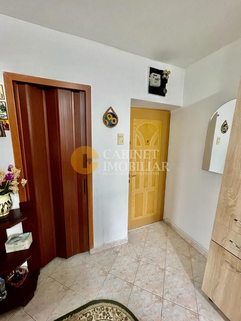 Nicolina 1 Apartament 2 Camere Decomandat  Etaj Intermediar - Poză 5