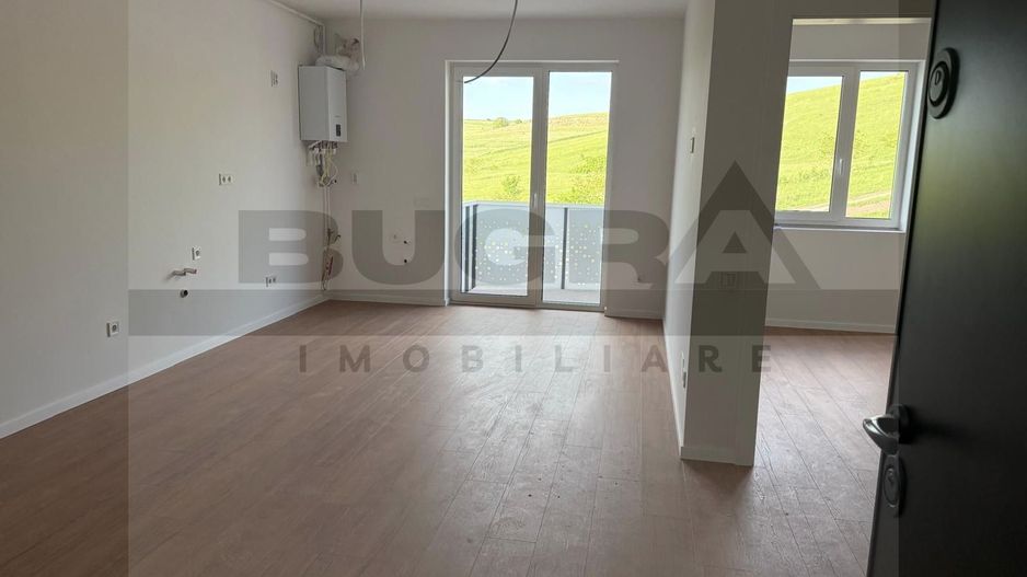 Apartament de 3 camere finisat, bloc nou, parcare, zona Penny Apahida - Poză 1