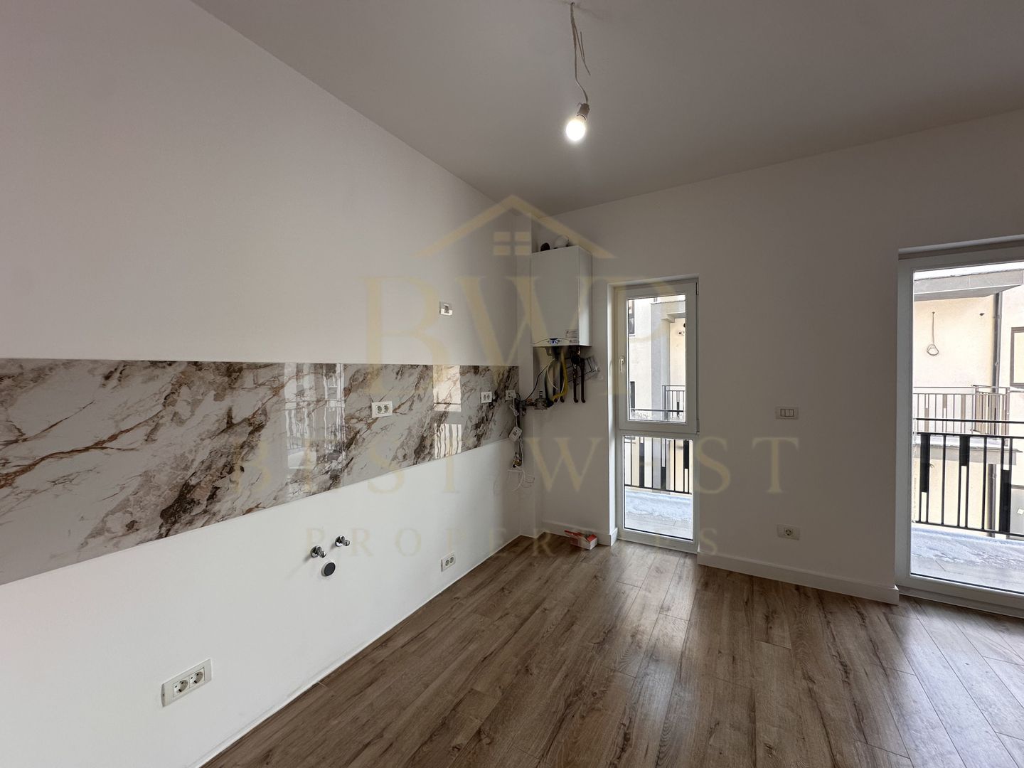 Apartament 2 camere, asfalt, Braytim - Poză 2