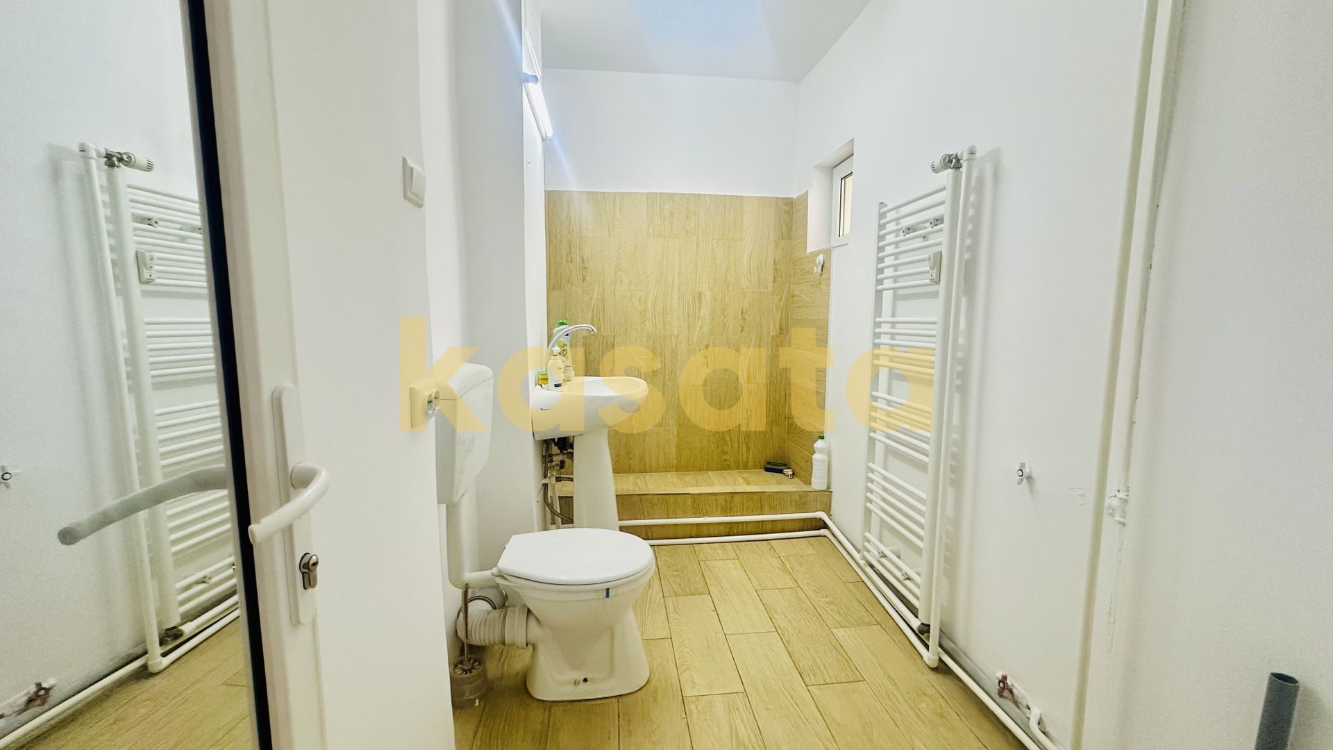 OPORTUNITATE | APARTAMENT 3 CAMERE | COLENTINA | CENTRALA | VEDERE LAC - Poză 7