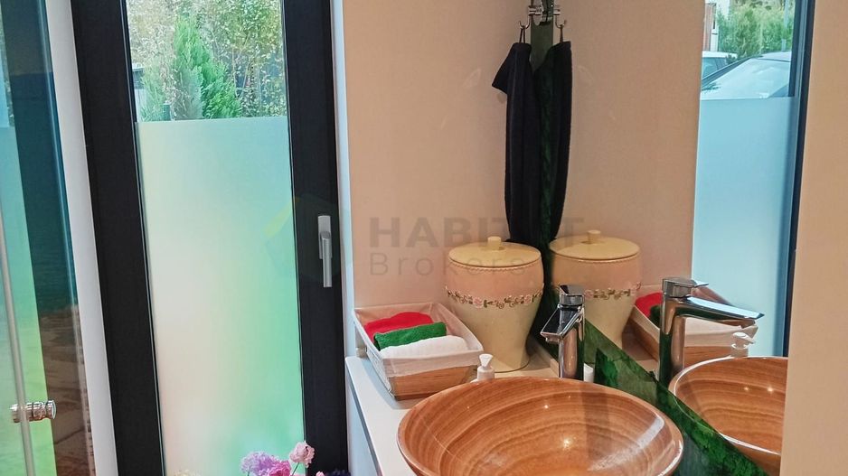 Vila care redefinește confortul – Design modern, vedere spre pădure Amber Garden - Poză 15