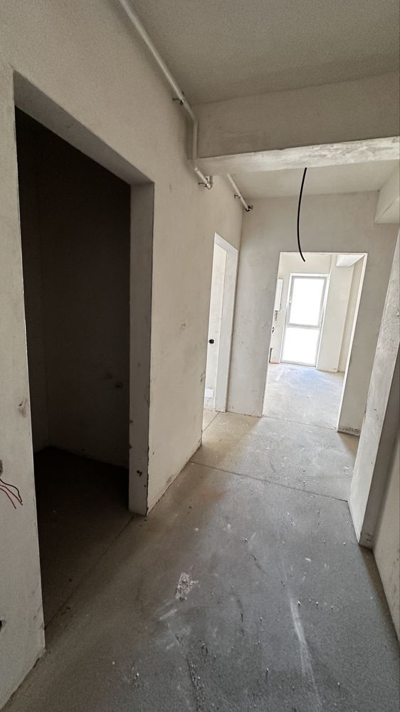 Apartament ideal pentru locuit sau investitie - Poză 1