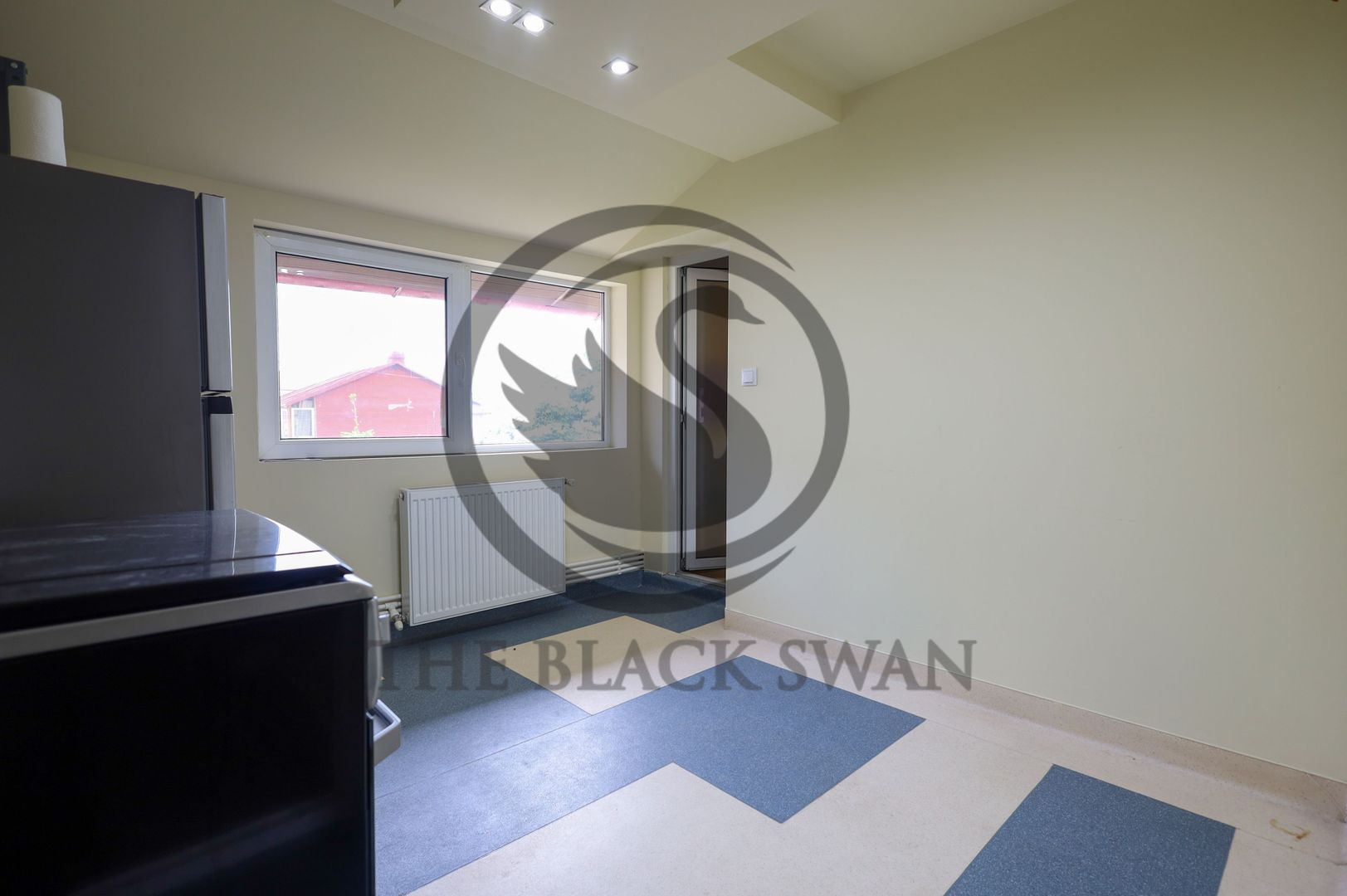 Casa de vanzare 12 camere | 2 constructii - Business, Rezidential | PH - Poză 10