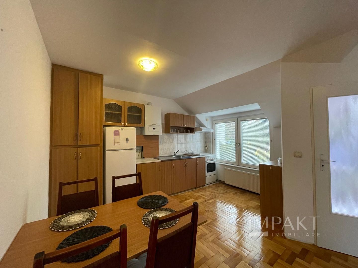 Apartament cu 3 camere de închiriat în apropierea UMF | 90mp - Poză 8
