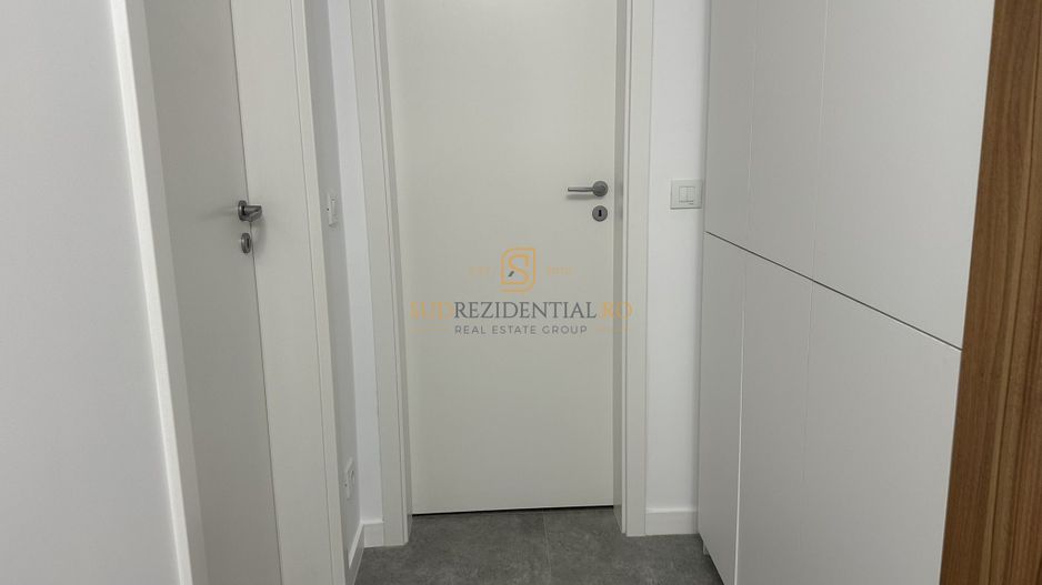 De închiriat 2 camere, Vienna Parkside, Mobilat + Parcare - Poză 9
