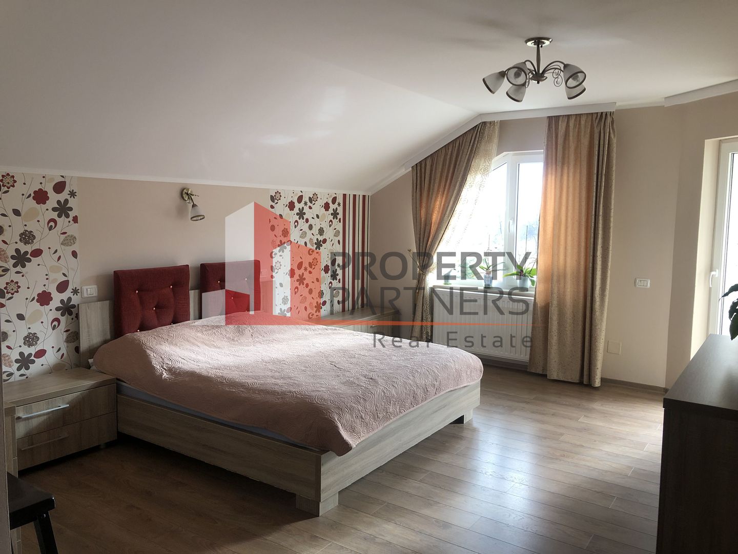 Vila de locuit in Bran/Predelut cu panorama superba. - Poză 19