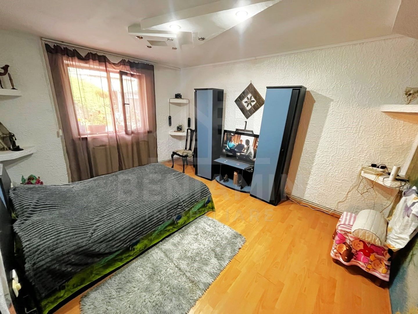 Casa Deosebita 3Camere 3Bai 1460mp Teren Garaj Piscina Bariera Valcii - Poză 4