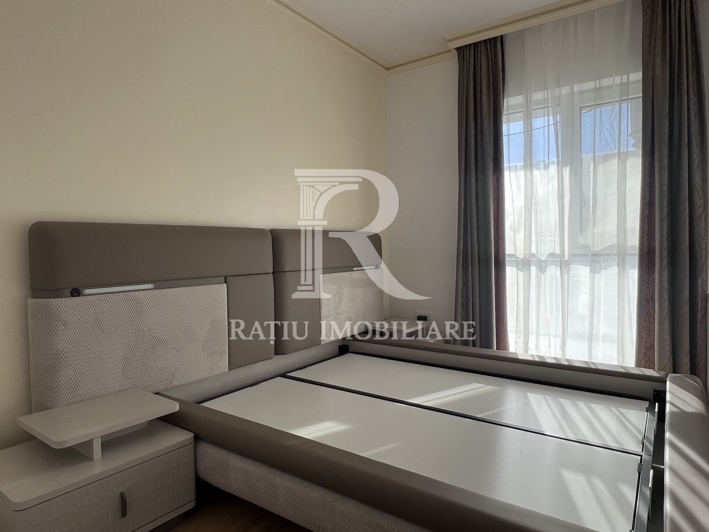 Apartament cu 3 camere |Parcare acoperita| Spitalul Judetean | Oradea - Poză 13