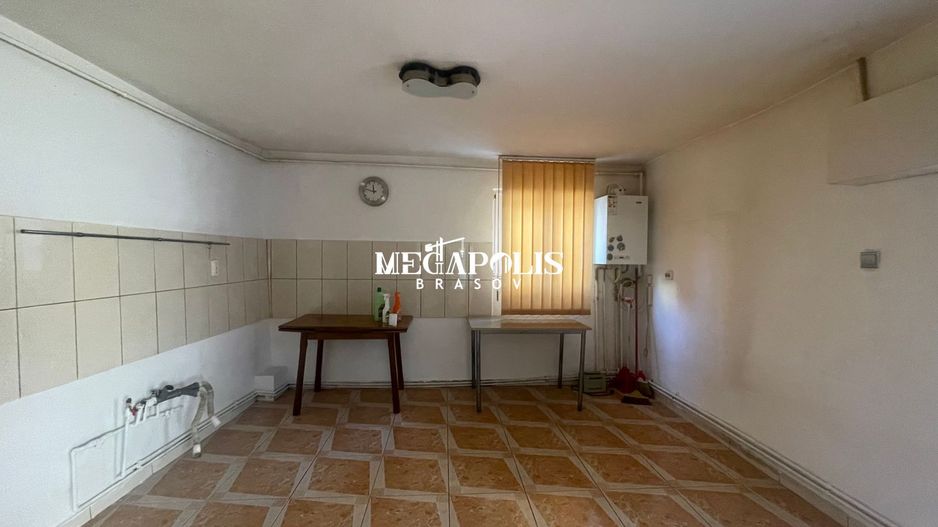 2 Case intr-o Curte/Zona Ultracentrala/Pretabil activitati Comerciale - Poză 14