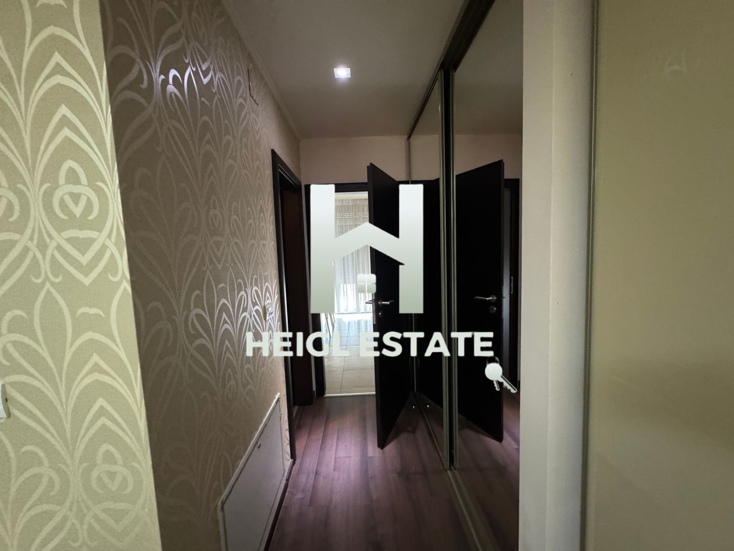 Apartament tip penthouse 3 camere, doua bai, terasa 30 mp, Timișoara - Poză 11