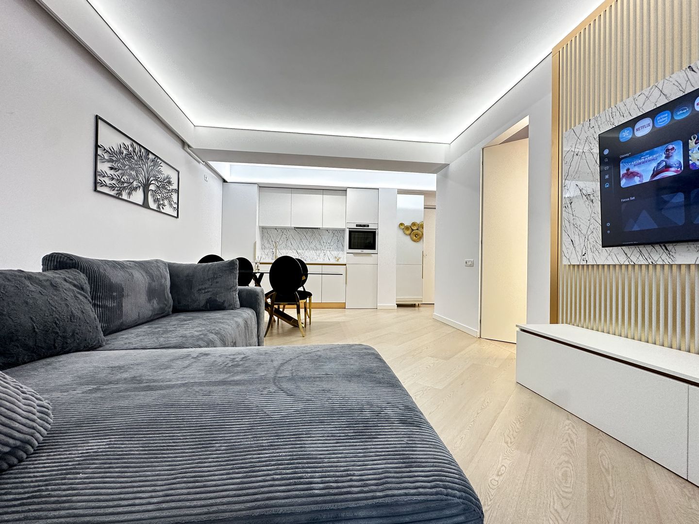 Prima Inchiriere I Apartament 2 camere I Designer I Terasă 10 mp - Poză 2