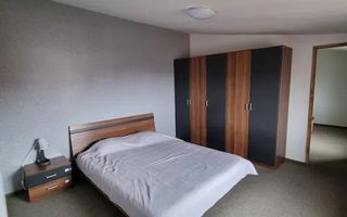 AP. 3 CAMERE REGIE , BUCATARIE INCHISA, CENTRALA PROPRIE,MANSARDA - Poză 1