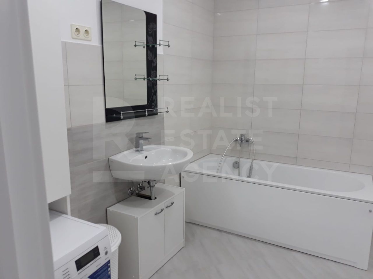 Chirie, apartament, 3 camere, strada Lev Tolstoi, Centru - Poză 5