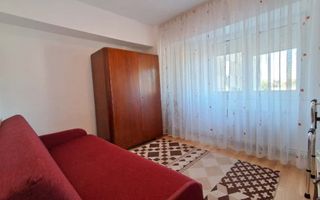 Apartament 3 camere de vanzare, Zona Garii - Poză 2