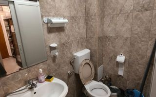 Spațiu comercial de închiriat centru - Poză 8