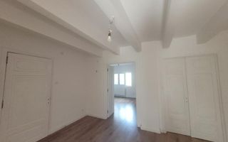 Apartament Parc Cismigiu 3 camere + living 110 mp - Poză 5
