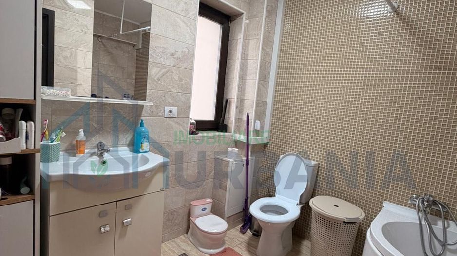 Apartament 2 camere, strada Pepinierii, cu loc de parcare și boxă incluse în preț - Poză 3
