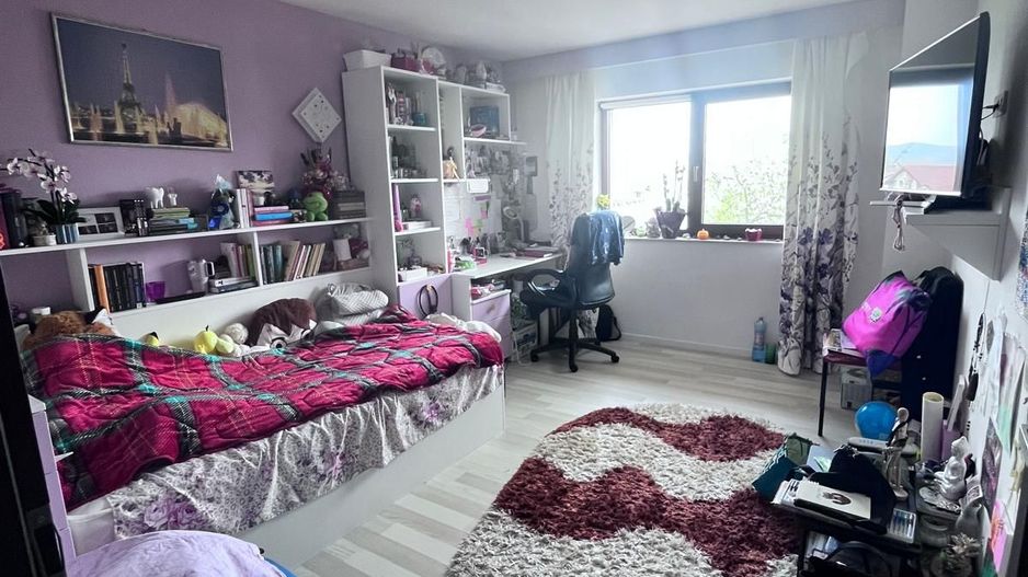 Casa  nouă de vanzare cu garaj,  în zona Micesti - Poză 8