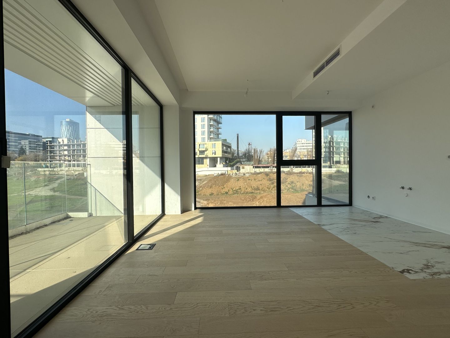 SUPER DEAL – Apartament 2 Camere One Lake Club - Poză 4